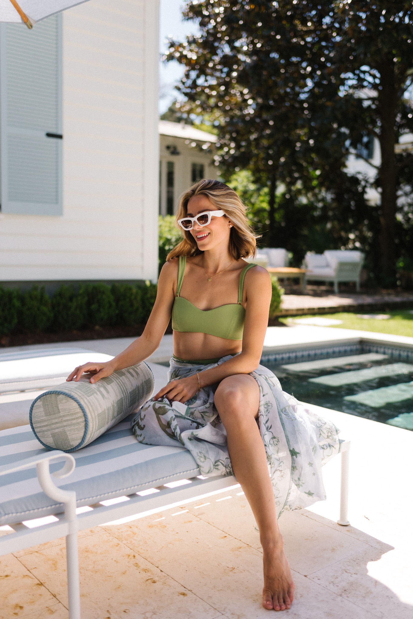 Cool By The Pool Julia Berolzheimer Lookbook Magazine Paris 