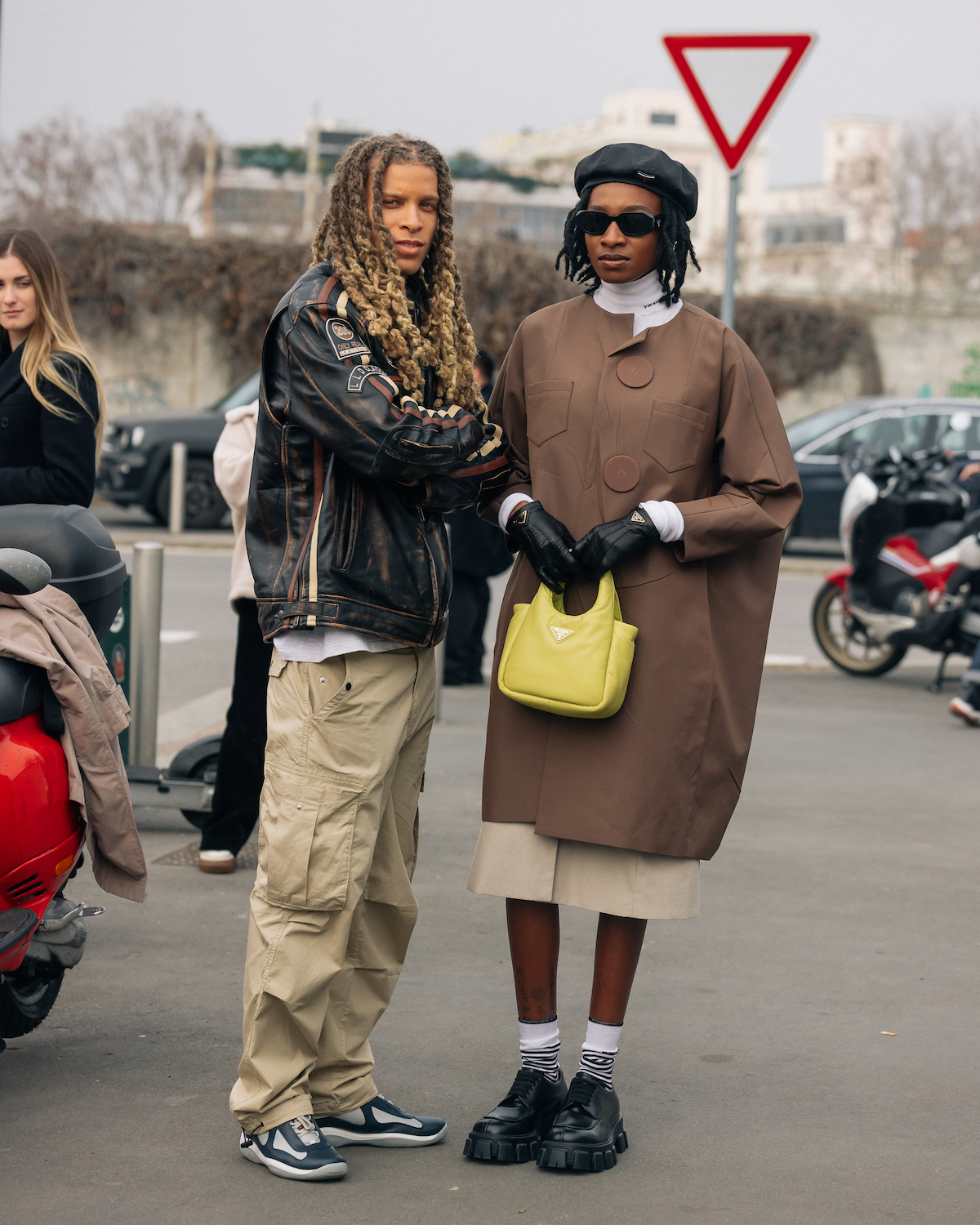 Street Style Shots: Paris Fashion Week Day 8 – PAUSE Online