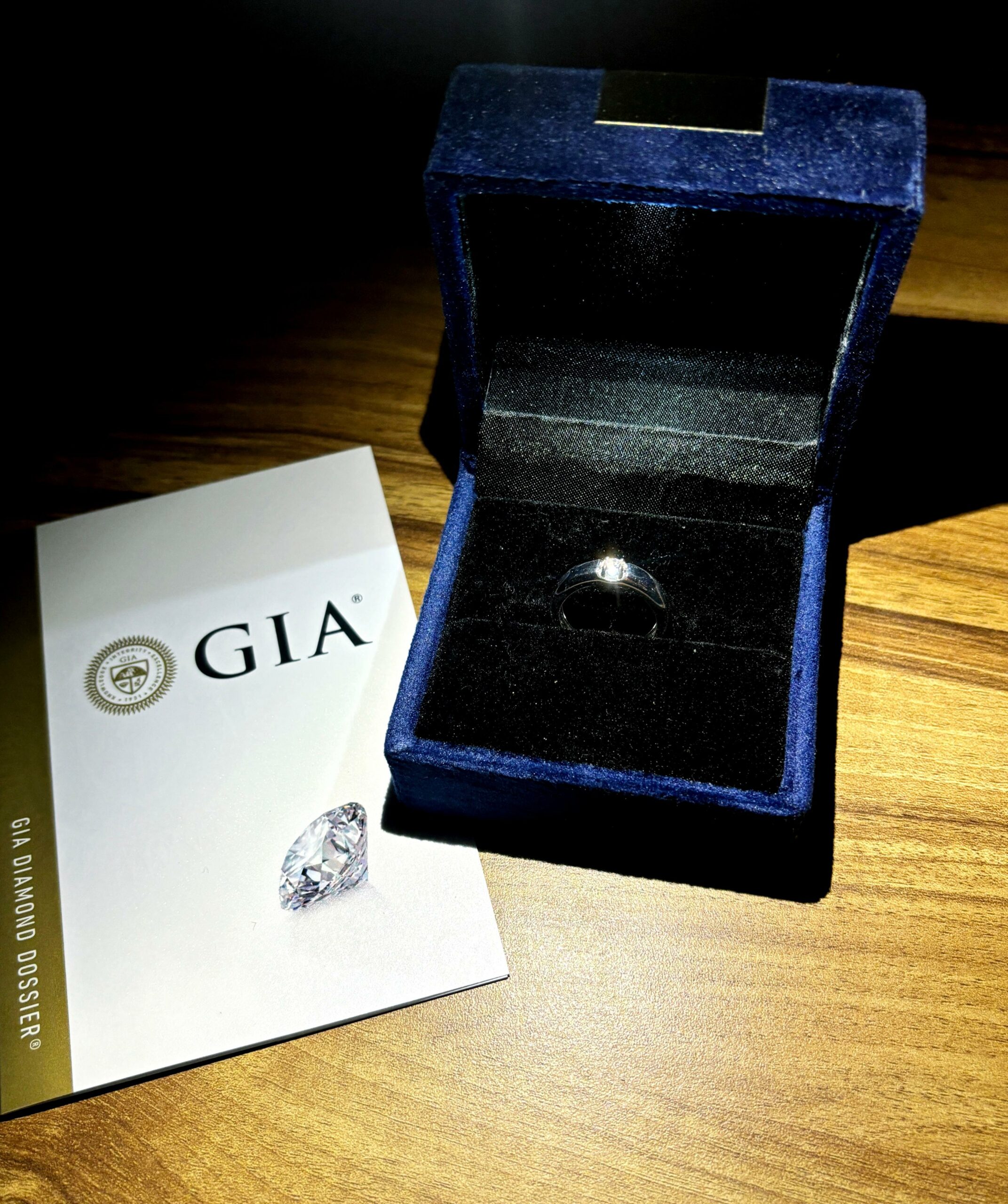 Divienne, an Indian Luxury Brand, Introduces the D–FL Natural Diamond Collection